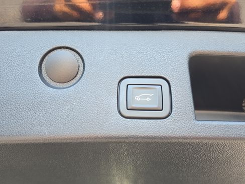Certified 2025 Chevrolet Equinox LT w/ Convenience Package II FWD image 7