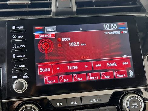 Used 2020 Honda Civic Touring image 30