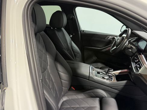 Used 2023 BMW X6 xDrive40i w/ M Sport Package AWD/4WD image 54