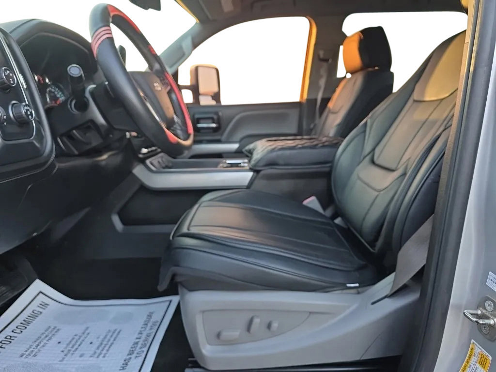 Used 2015 Chevrolet Silverado 2500 LTZ w/ Z71 Package, Off-Road AWD/4WD image 15