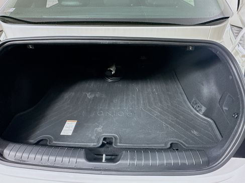 Used 2024 Hyundai Ioniq 6 SE image 28