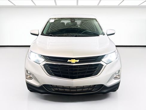 Used 2021 Chevrolet Equinox LT FWD image 2