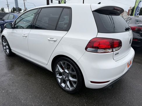 Used 2014 Volkswagen GTI Driver's Edition image 5