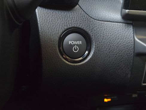 Certified 2026 Toyota Camry SE w/ Convenience Package FWD image 18