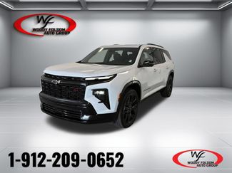 New 2026 Chevrolet Traverse RS w/ LPO, Floor Liner Package FWD 360° Tour