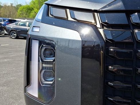 Used 2025 Hyundai Palisade SEL AWD/4WD image 9