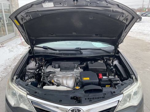Used 2014 Toyota Camry LE image 43