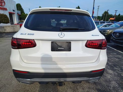 Used 2020 Mercedes-Benz GLC 300 4MATIC image 5
