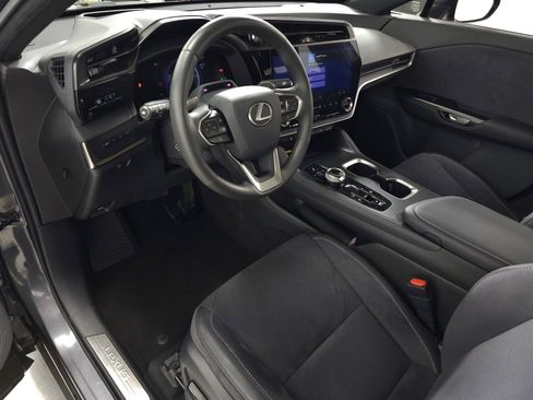Used 2023 Lexus RZ 450e Premium w/ Accessory Package (A2) AWD/4WD image 17