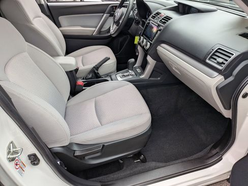 Used 2018 Subaru Forester 2.5i Premium AWD/4WD image 35