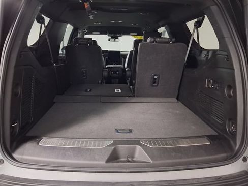 Certified 2025 GMC Yukon XL Denali RWD image 13