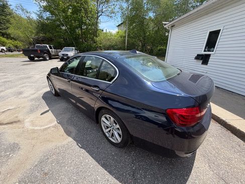 Used 2016 BMW 528i xDrive Sedan AWD/4WD image 3