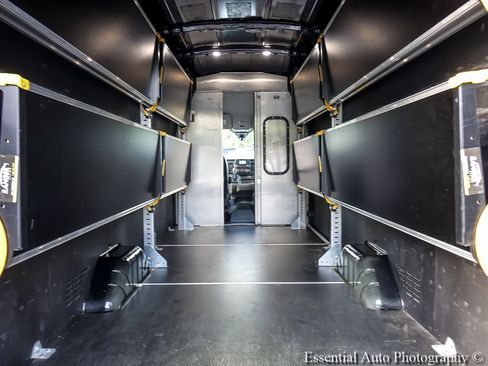 Used 2023 Ford Transit 250 148 High Roof Extended w/ Load Area Protection Package RWD image 20