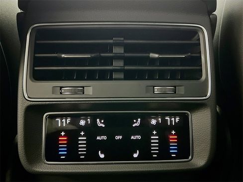 New 2026 Audi Q8 Premium Plus image 27