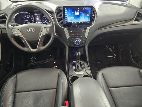 Used 2017 Hyundai Santa Fe Sport image 18