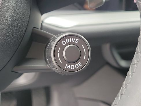 Certified 2024 Porsche Cayenne Coupe AWD/4WD image 38