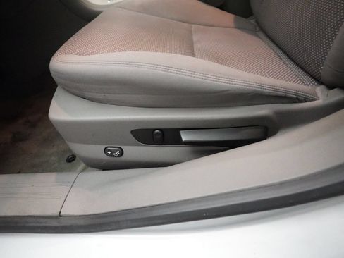 Used 2012 Chevrolet Malibu LS FWD image 26