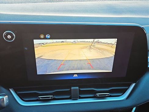 New 2026 Chevrolet Equinox LT w/ Convenience Package II FWD image 13