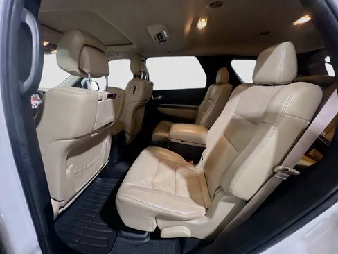 Used 2018 Dodge Durango GT w/ Technology Group RWD image 19