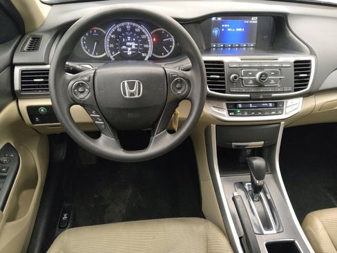 Used 2015 Honda Accord LX image 22