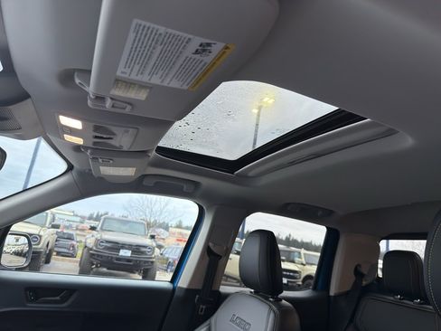 New 2025 Ford Maverick Lobo AWD/4WD image 25