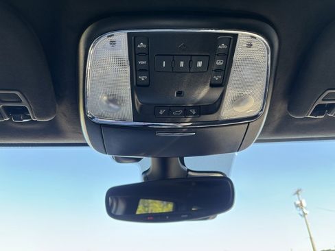 Used 2020 Jeep Grand Cherokee SRT image 20