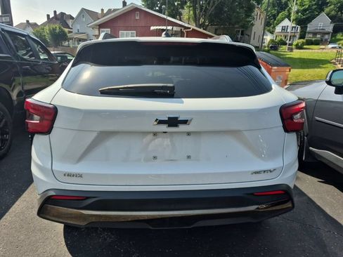Used 2025 Chevrolet Trax ACTIV w/ Driver Confidence Package FWD image 6