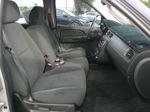 Used 2007 Chevrolet Avalanche LS image 13