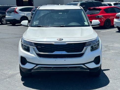 Used 2021 Kia Seltos LX AWD/4WD image 9