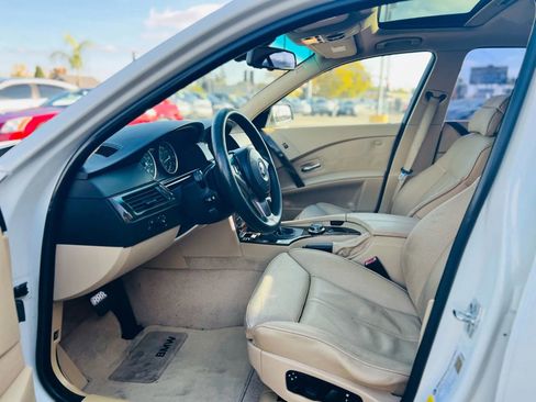 Used 2007 BMW 550i Sedan image 10