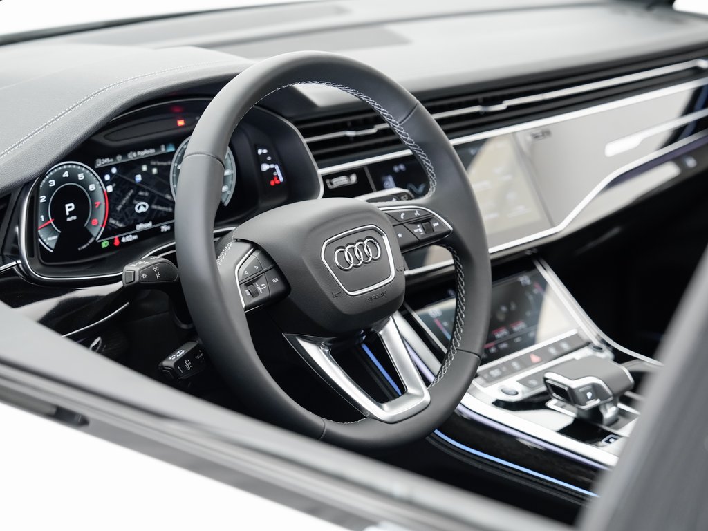 Certified 2025 Audi Q7 3.0T Premium Plus w/ Premium Plus Package AWD/4WD image 9