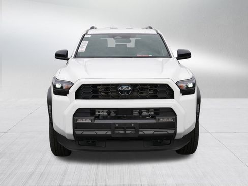 Certified 2025 Toyota 4Runner TRD Off-Road image 2