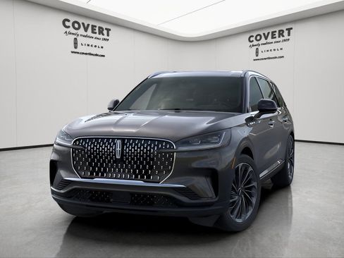 New 2025 Lincoln Aviator Reserve w/ Luxury Package image 2