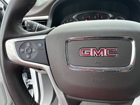 Used 2023 GMC Acadia SLT FWD image 26