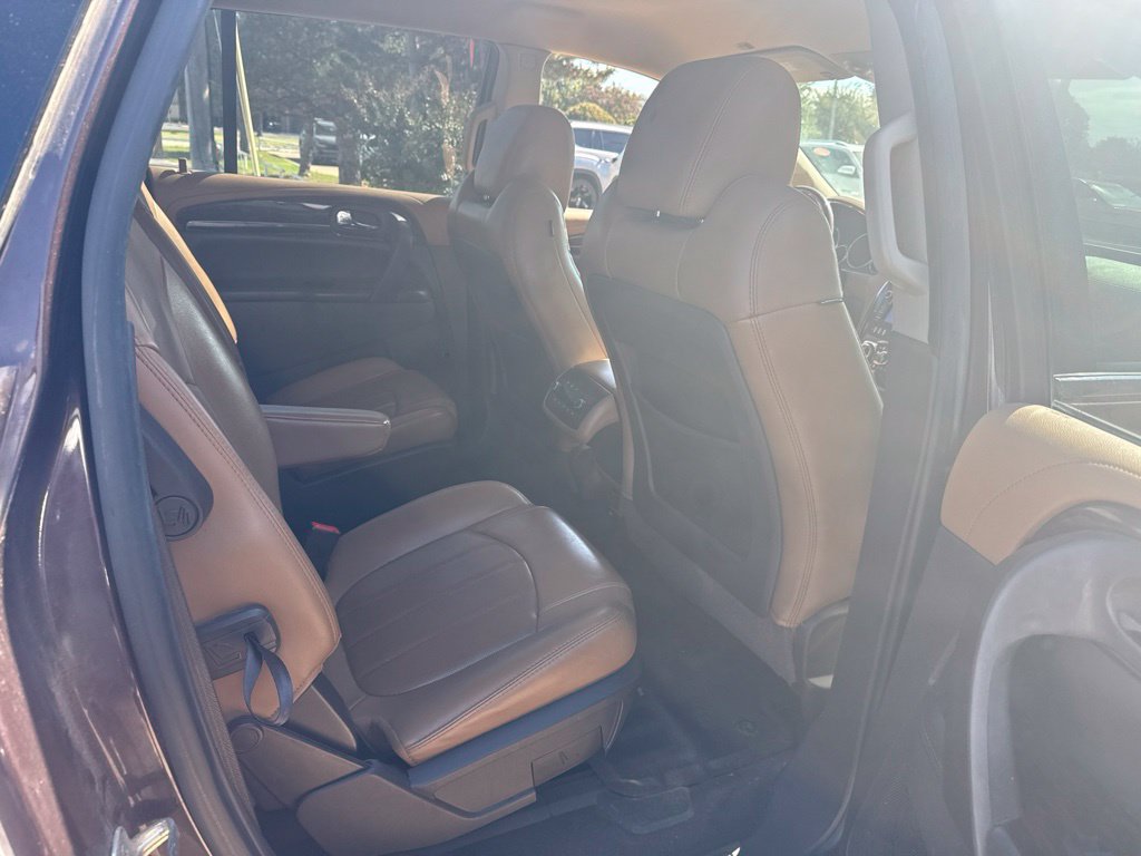 Used 2015 Buick Enclave Leather FWD image 14