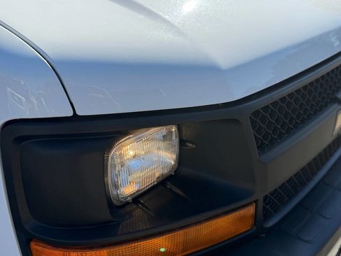 Used 2014 Chevrolet Express 2500 2500 3dr Cargo Van w/1WT image 78