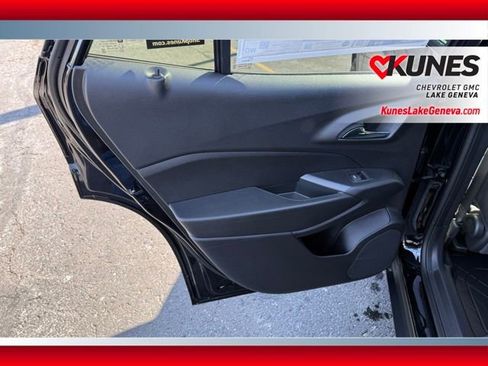 New 2026 Chevrolet Trax LT w/ Driver Confidence Package FWD image 17