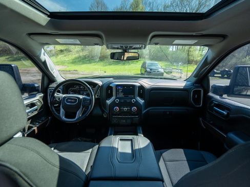 Used 2020 GMC Sierra 1500 Elevation image 11