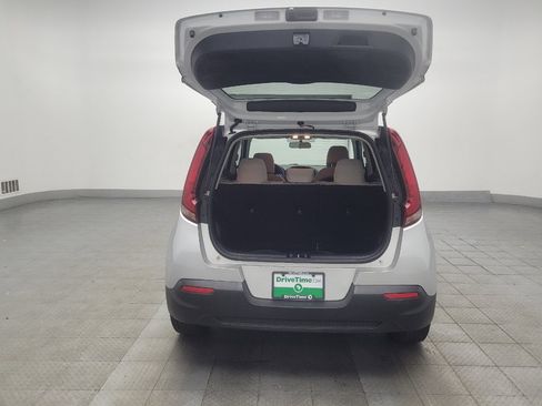 Used 2020 Kia Soul LX FWD image 29