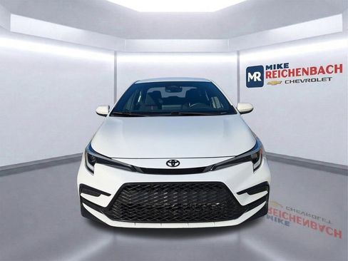 Used 2024 Toyota Corolla SE image 9