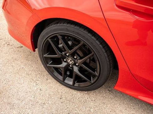 Used 2024 Honda Civic Sport image 10
