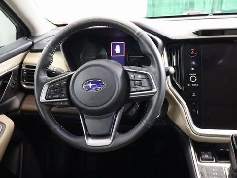 Certified 2025 Subaru Outback Limited image 15