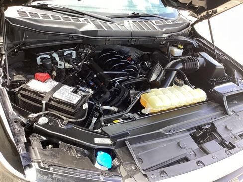 Used 2023 Ford F150 XLT AWD/4WD image 19