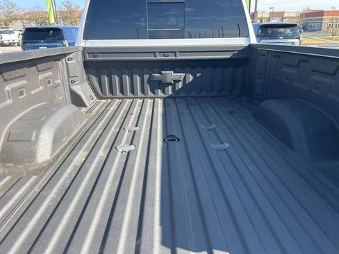 Used 2025 Chevrolet Silverado 2500 High Country w/ Technology Package image 30