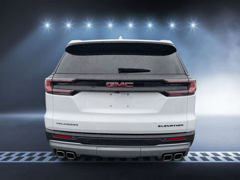 Used 2025 GMC Acadia Elevation image 4