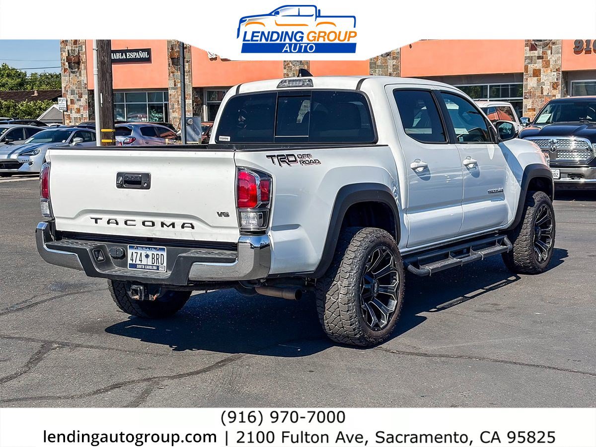 Used 2023 Toyota Tacoma TRD Off-Road RWD image 4