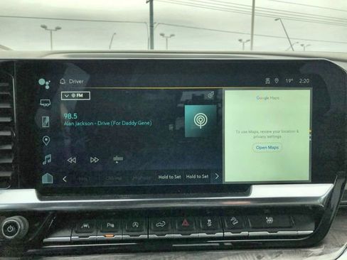 Used 2024 Chevrolet Silverado 1500 LTZ image 16