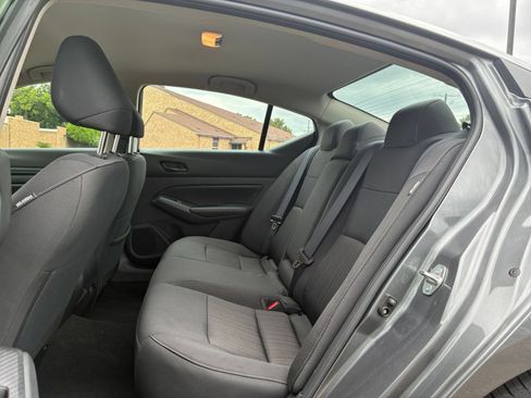 Used 2025 Nissan Altima 2.5 SV FWD image 22