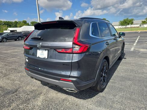 Used 2025 Honda CR-V Sport image 4