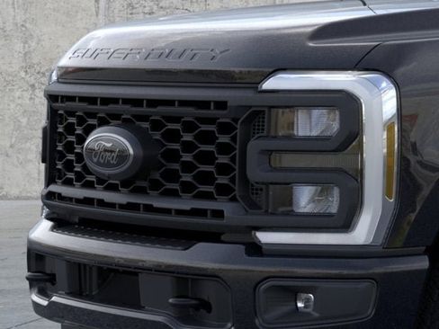 New 2025 Ford F250 Lariat w/ Lariat Ultimate Package AWD/4WD image 17